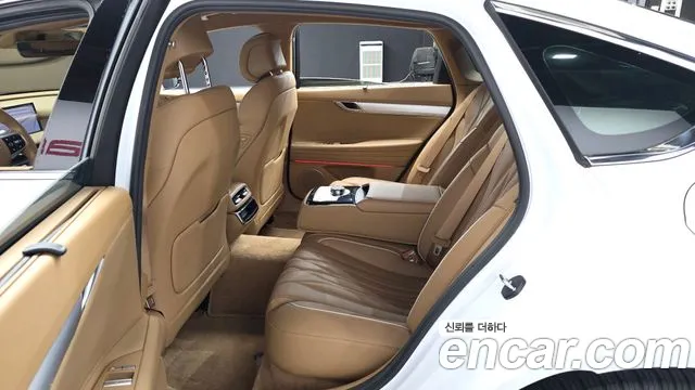 Genesis G80 RG3 — Фото автомобиля 12