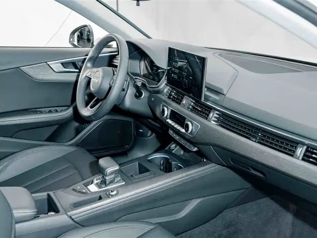 Audi A4L — Фото автомобиля 18