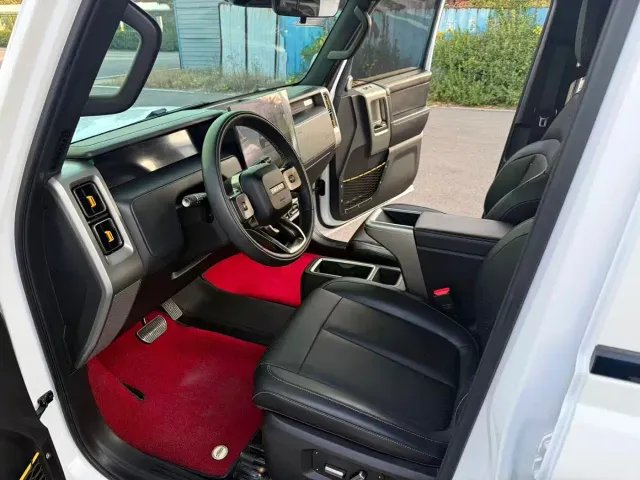 iCAR V23 — Фото автомобиля 12