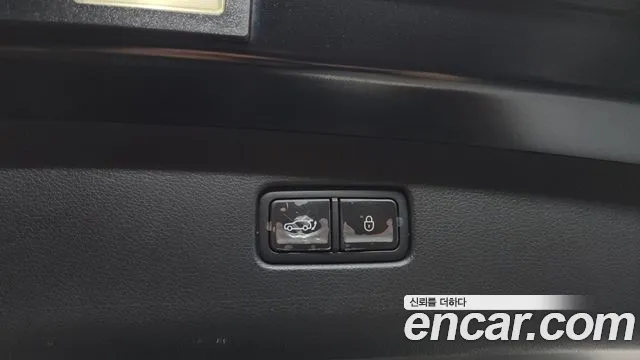 Genesis GV70 2.5T Бензин 2WD — Фото автомобиля 15
