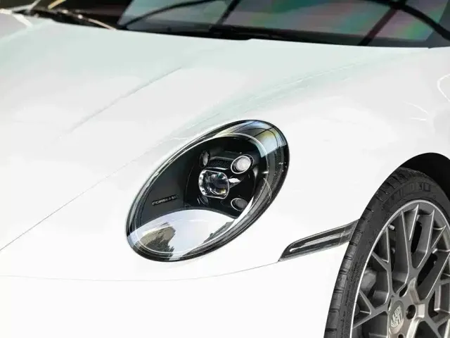 Porsche 911 — Фото автомобиля 4