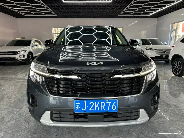 Фотография автомобиля — Kia Seltos