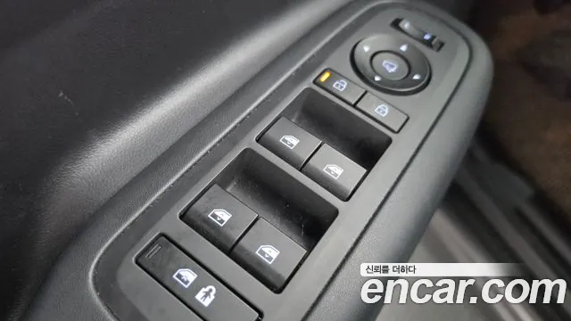 Hyundai Santa Fe MX5 — Фото автомобиля 29
