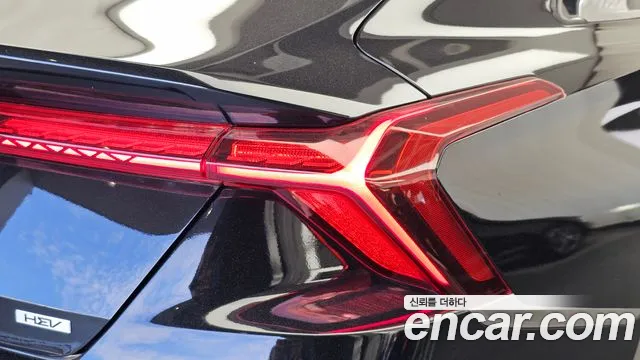 Kia K8 K8 Hybrid — Фото автомобиля 8