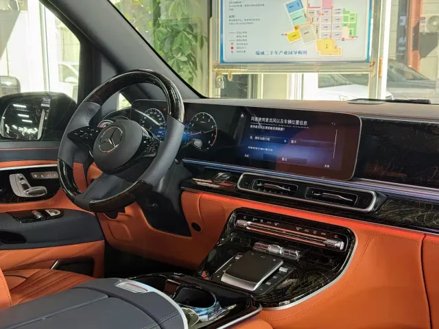 Mercedes-Benz Vito — Фото автомобиля 7