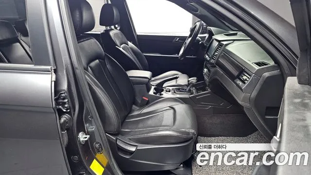KG_Mobility_Ssangyong Rexton Новый Rexton Sport Дизель 2.2 4WD — Фото автомобиля 10