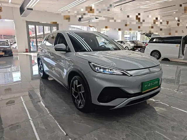 BYD Yuan PLUS — Фото автомобиля 3