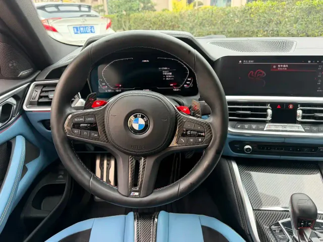 BMW M4 — Фото автомобиля 9