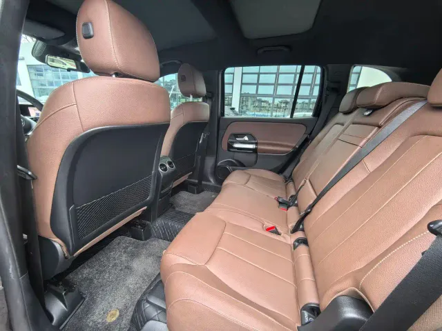 Mercedes-Benz GLB-Class — Фото автомобиля 8