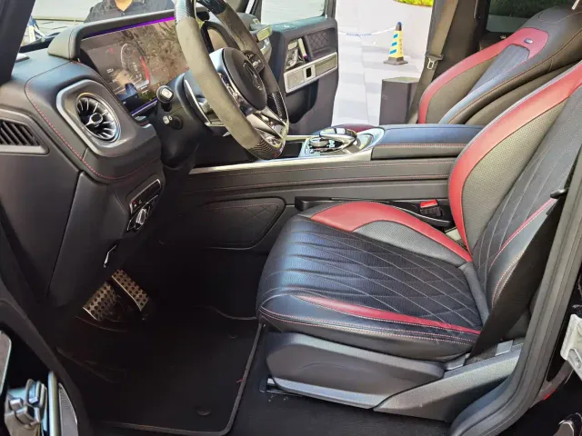 Mercedes-Benz G-Class — Фото автомобиля 3