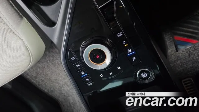 Kia Niro The All New — Фото автомобиля 12