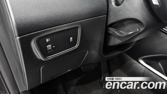 Hyundai Tucson Tucson (NX4) Бензин 1.6 турбо 2WD — Фото автомобиля 13