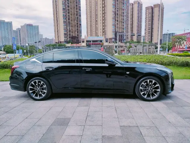 Cadillac CT5 — Фото автомобиля 9