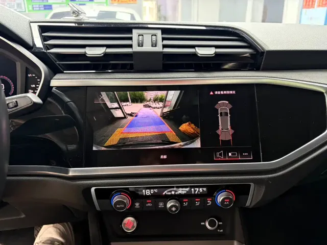 Audi Q3 — Фото автомобиля 19