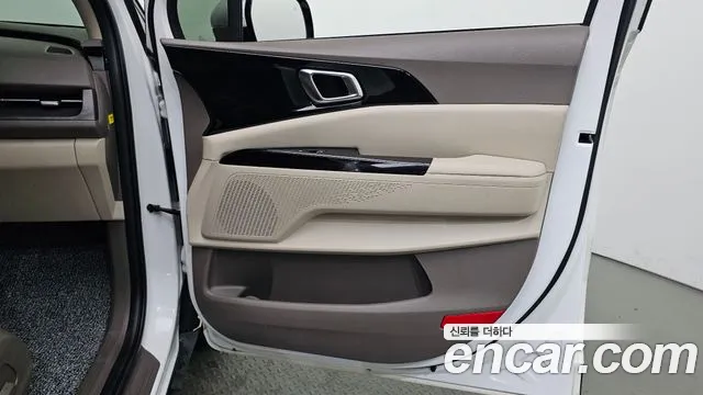 Kia Canival Carnival 4 поколение 9 мест Noblesse — Фото автомобиля 25