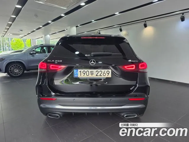 Mercedes-Benz GLA-Class — Фото автомобиля 4