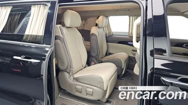 Kia Canival Carnival 4 поколение Бензин 7 мест Hi-Limousine — Фото автомобиля 11