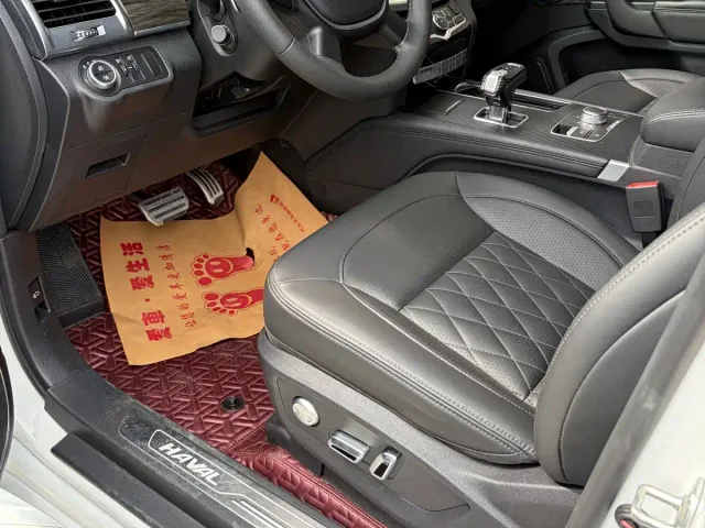 Haval H9 — Фото автомобиля 12