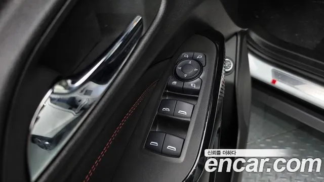 ChevroletGMDaewoo Trax Trax Кроссовер — Фото автомобиля 17