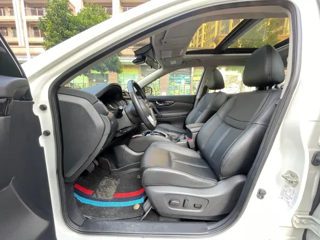 Nissan X-Trail — Фото автомобиля 14