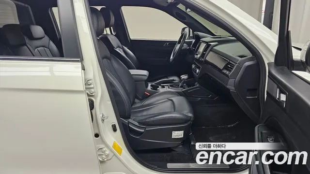KG_Mobility_Ssangyong Rexton Новый Rexton Sport Дизель 2.2 2WD — Фото автомобиля 26