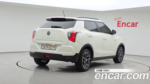 KG_Mobility_Ssangyong TIBOLI Very New Tivoli Бензин 1.5 2WD — Фото автомобиля 2