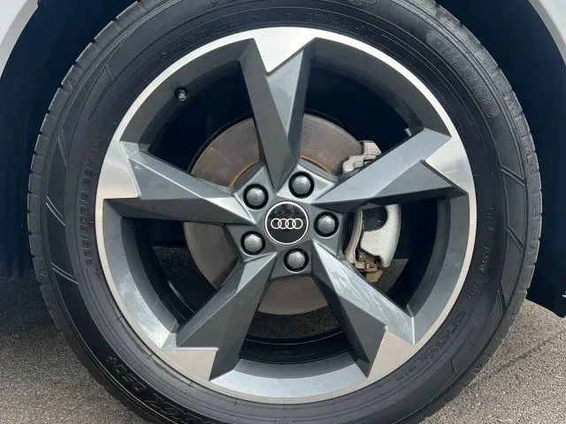 Audi Q3 — Фото автомобиля 15