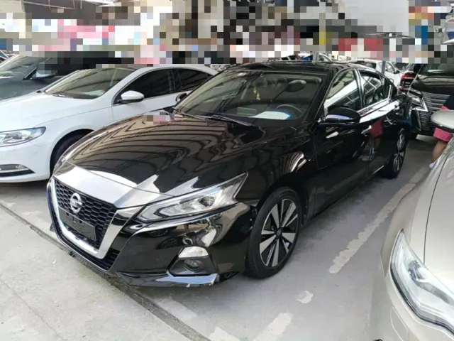 Фотография автомобиля — Nissan Teana