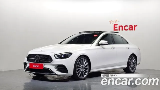 Фотография автомобиля — Mercedes-Benz E-Class W213