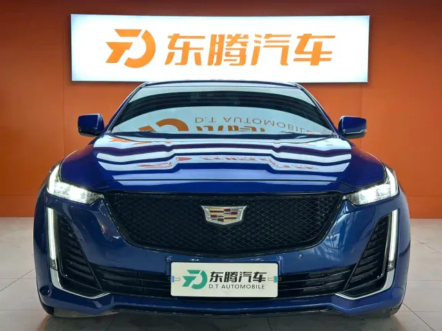 Cadillac CT5 — Фото автомобиля 2