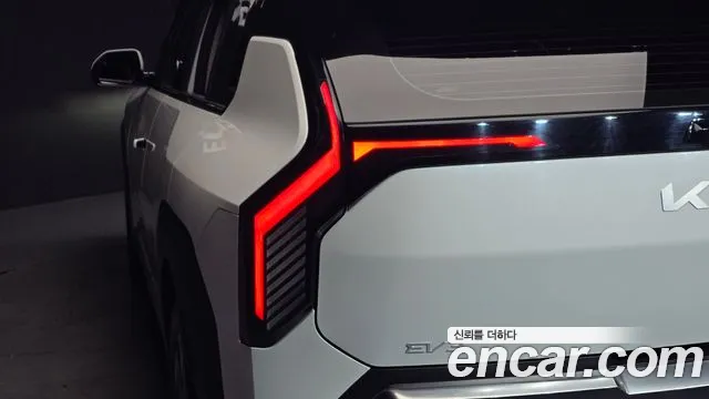 Kia EV3 — Фото автомобиля 8