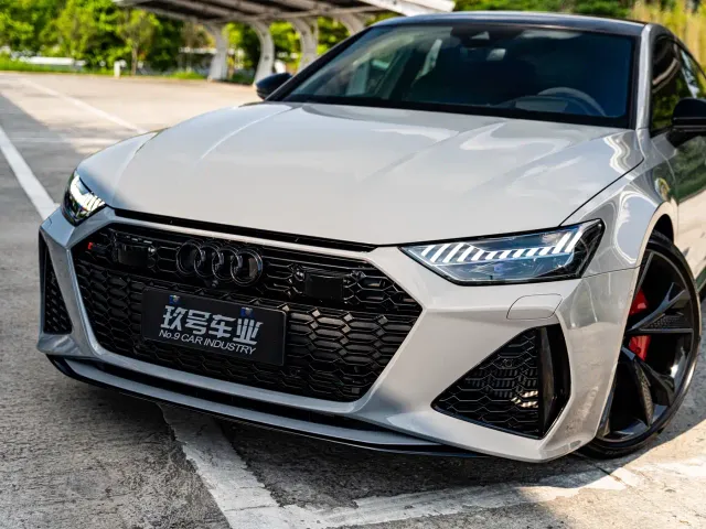 Audi RS 7 — Фото автомобиля 7