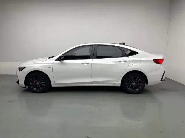 Buick Verano — Фото автомобиля 3