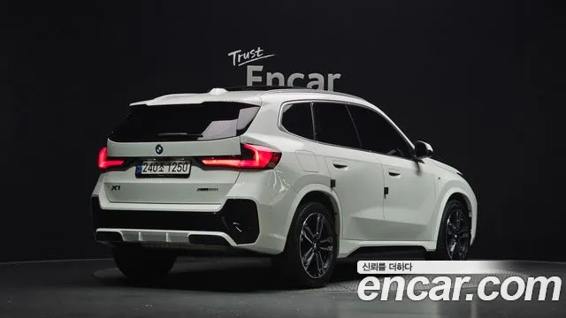 BMW X1 U11 — Фото автомобиля 2