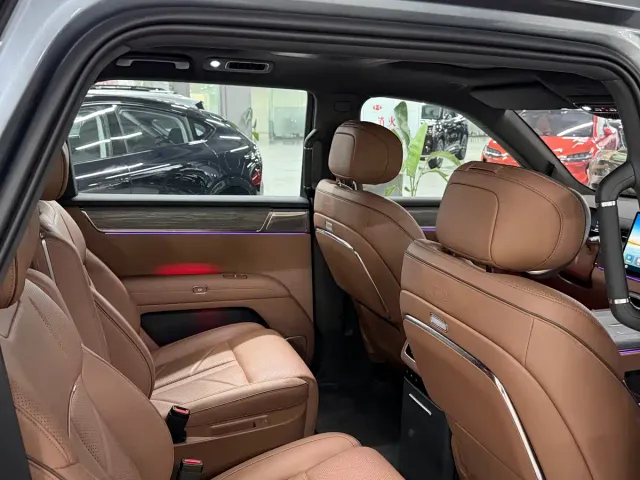 Huajing Baojun S — Фото автомобиля 7