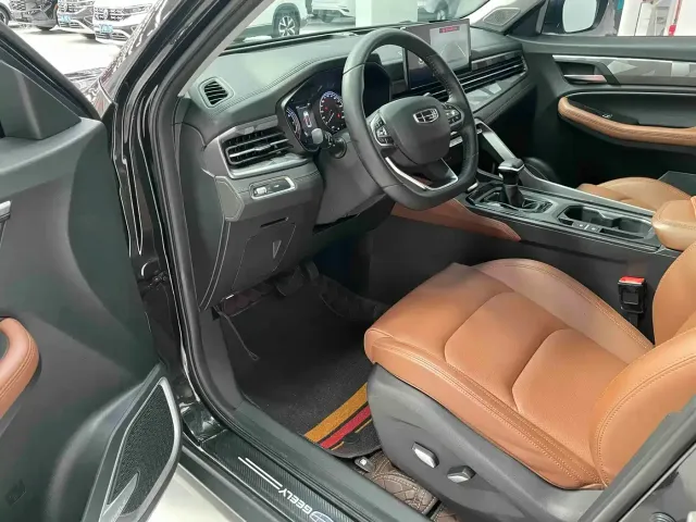 Geely Vision X6 — Фото автомобиля 7