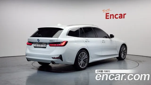 BMW 3-Series 3 серия (G20) 320d Touring Luxury — Фото автомобиля 2