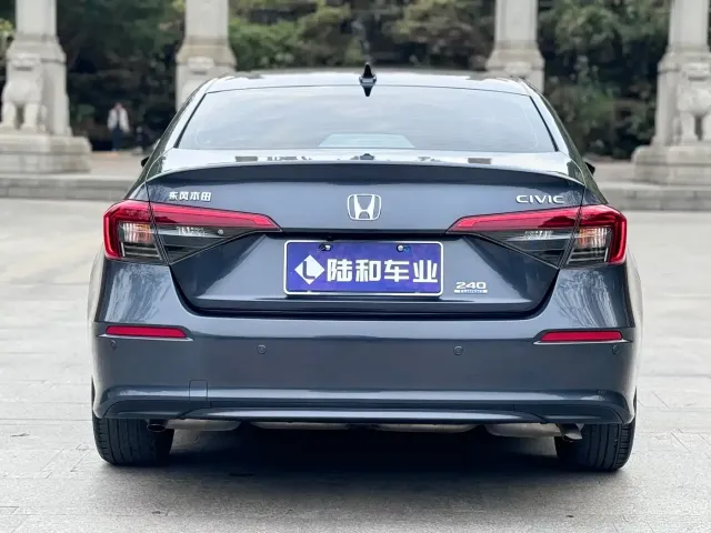 Honda Civic — Фото автомобиля 7