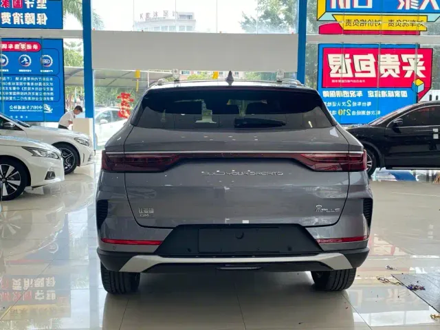 BYD Song PLUS — Фото автомобиля 12