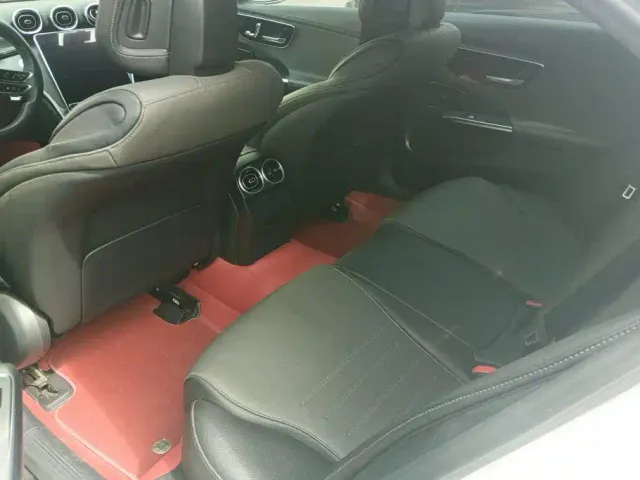 Mercedes-Benz C-Class — Фото автомобиля 11