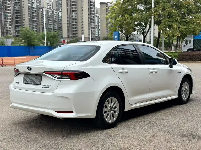 Toyota Corolla — Фото автомобиля 7