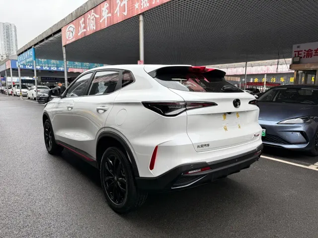 Changan X5 Plus — Фото автомобиля 15