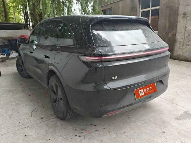 Li Auto L6 — Фото автомобиля 4