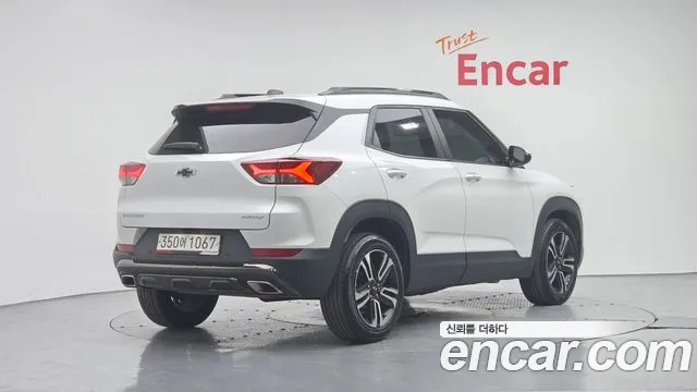Chevrolet Trailblazer — Фото автомобиля 2