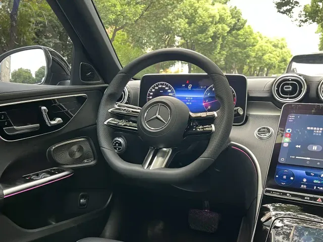 Mercedes-Benz C-Class — Фото автомобиля 10