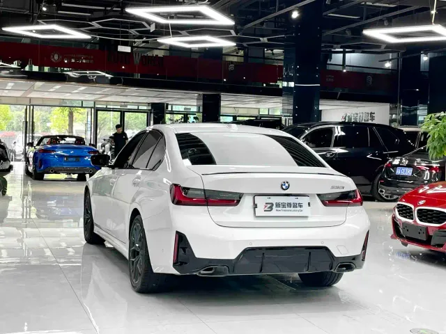BMW 3 Series — Фото автомобиля 11