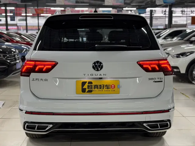 Volkswagen Tiguan L — Фото автомобиля 20