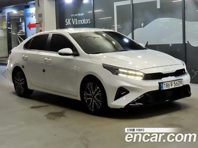 Фотография автомобиля — Kia K3