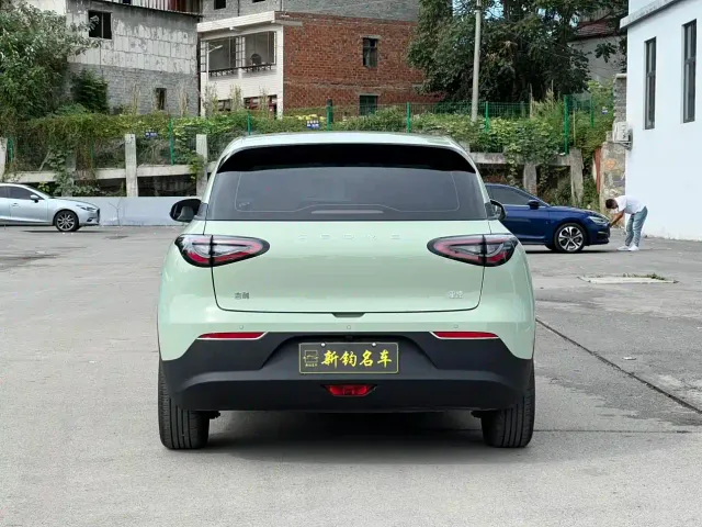 Geely Starry Wish — Фото автомобиля 16