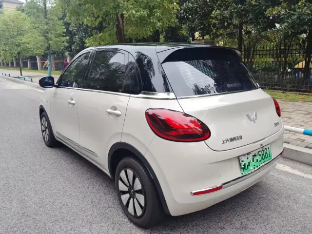Wuling Bingo — Фото автомобиля 6